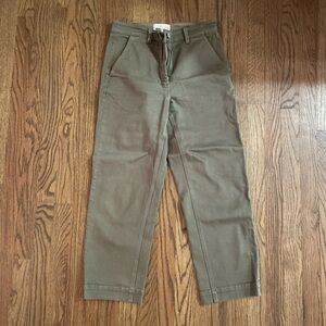 Everlane pants size US 6, slightly cropped